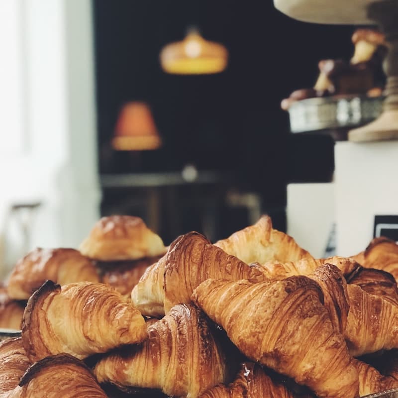 클래식 크로와상